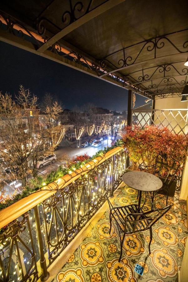 Vila Ekrem Корча Экстерьер фото
