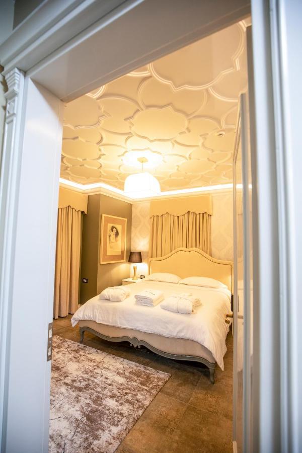 Vila Ekrem Корча Экстерьер фото